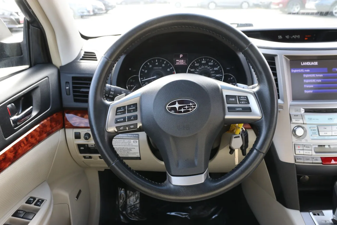 2012 Subaru Legacy 3.6R Limited Sedan 4D in blue — photo 30 of 40