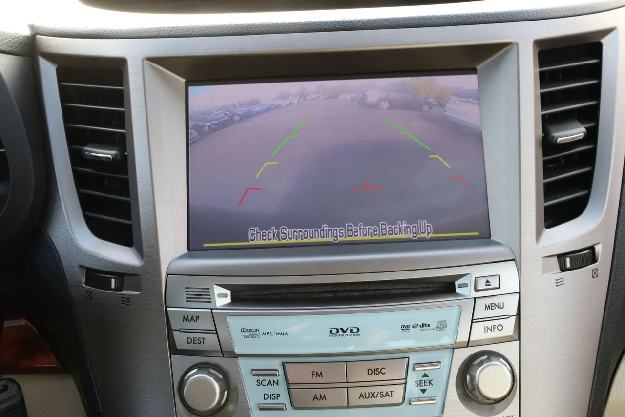 2012 Subaru Legacy 3.6R Limited Sedan 4D in blue — photo 35 of 40