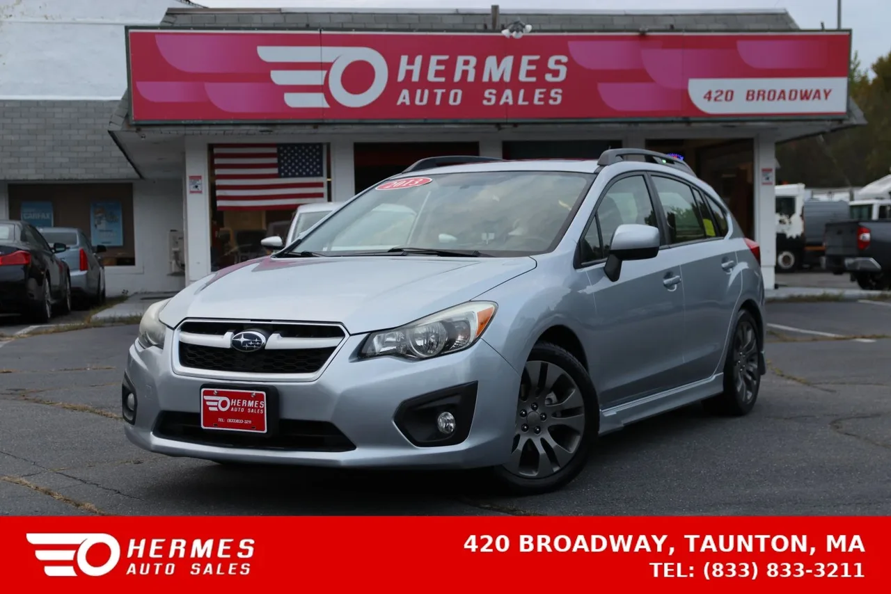 2013 Subaru Impreza 2.0i Sport Limited Wagon 4D in silver — photo 1 of 37