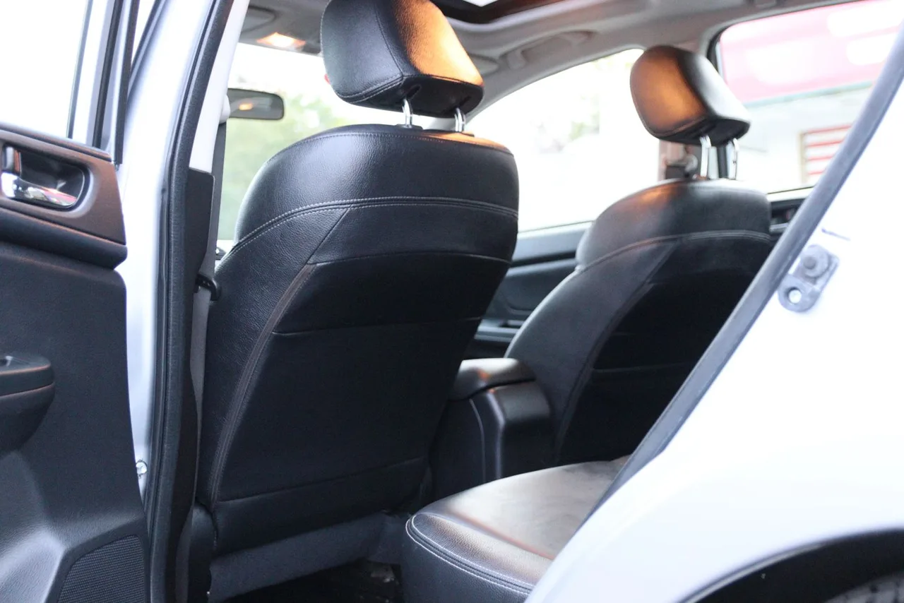2013 Subaru Impreza 2.0i Sport Limited Wagon 4D in silver — photo 18 of 37