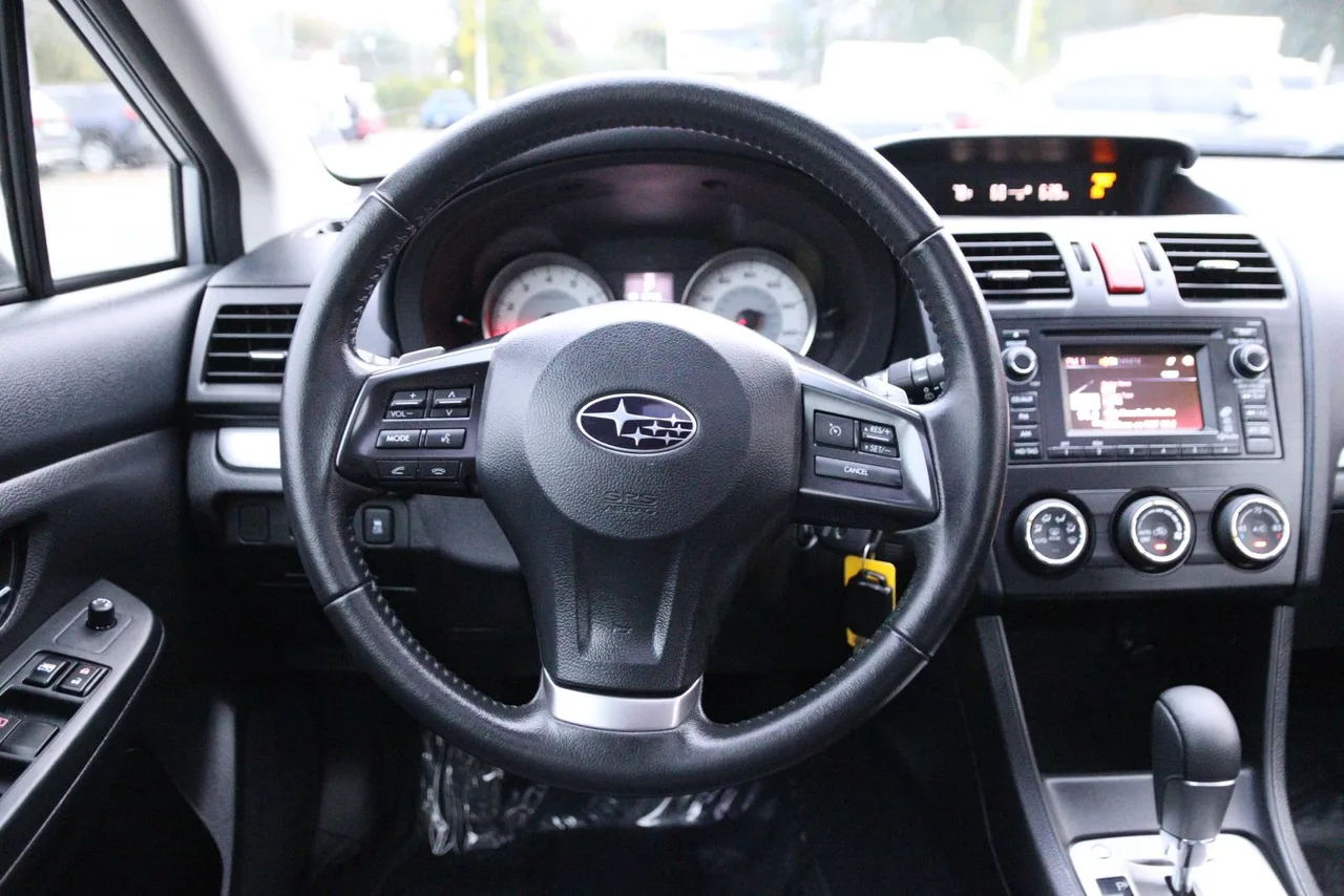 2013 Subaru Impreza 2.0i Sport Limited Wagon 4D in silver — photo 27 of 37
