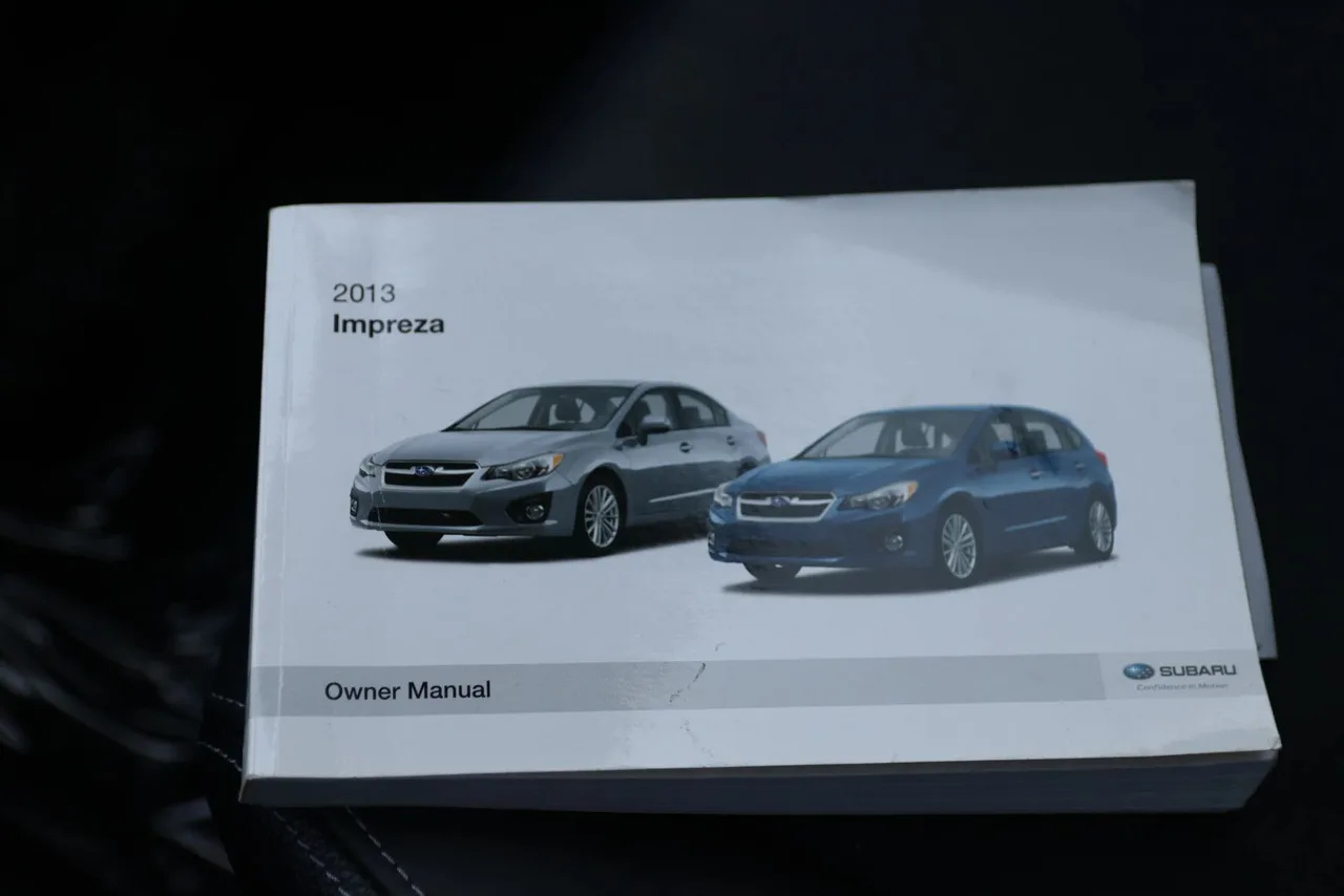 2013 Subaru Impreza 2.0i Sport Limited Wagon 4D in silver — photo 37 of 37