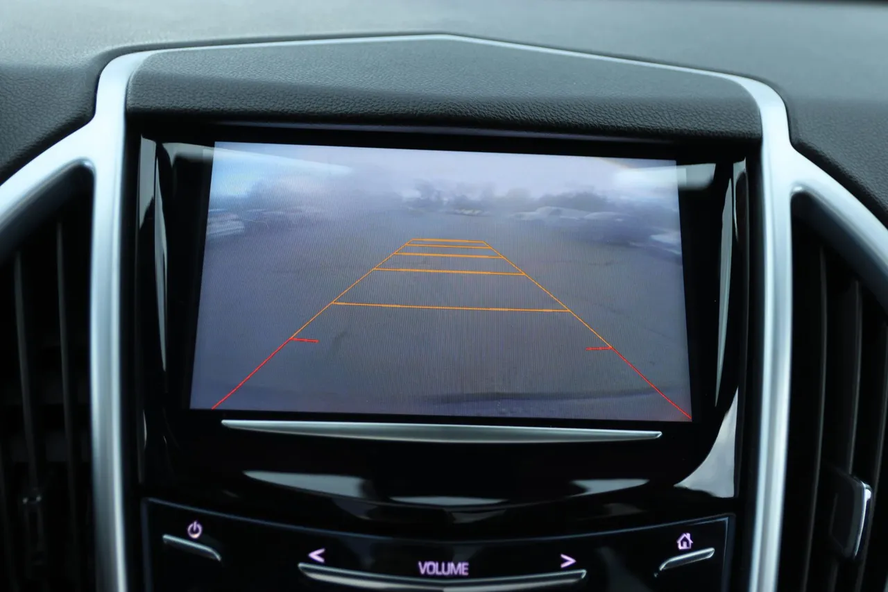 2014 Cadillac SRX Performance Collection Sport Utility 4D in black — photo 24 of 33