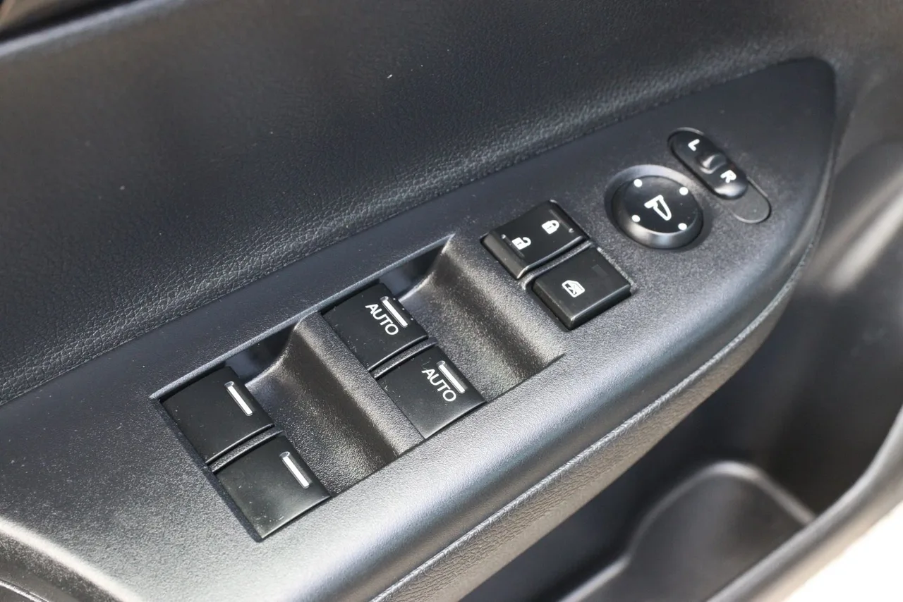 2014 Honda Accord EX-L Sedan 4D in black — photo 13 of 36