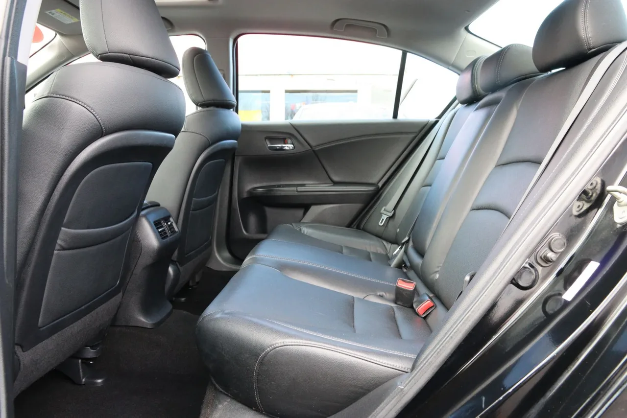 2014 Honda Accord EX-L Sedan 4D in black — photo 20 of 36