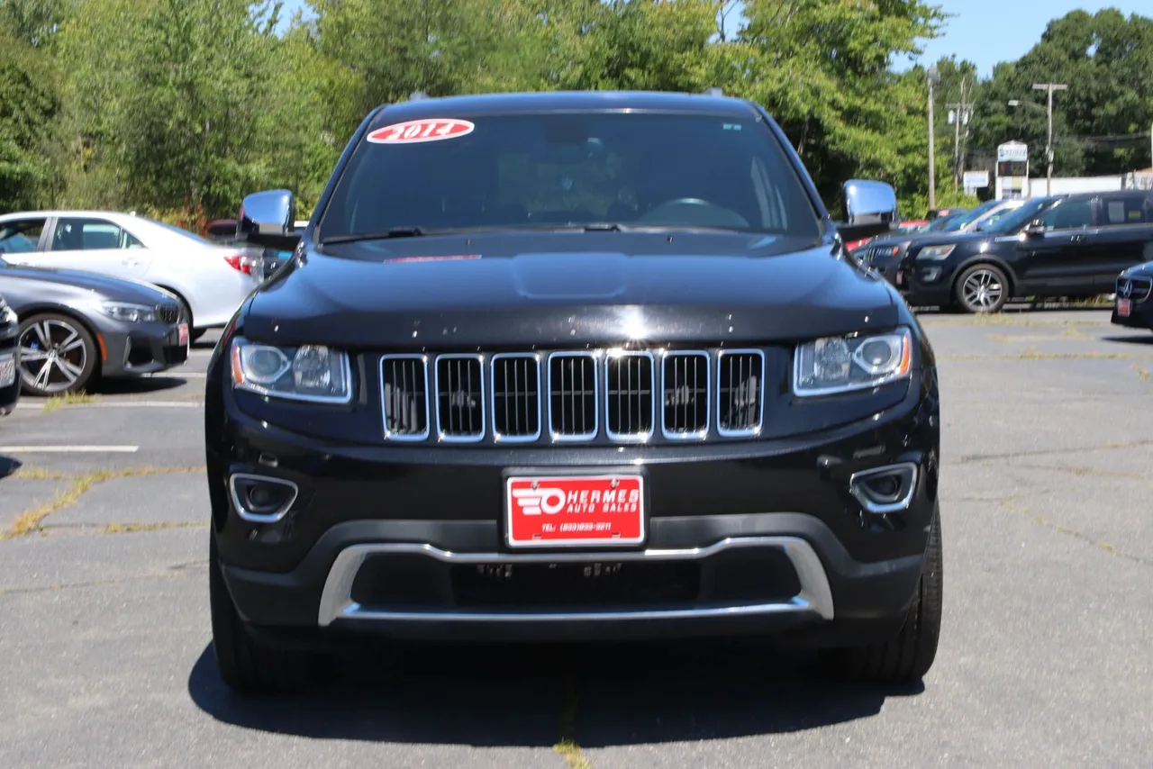 2014 Jeep Grand Cherokee Limited Sport Utility 4D in black — photo 2 of 31