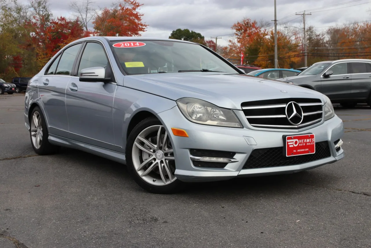 2014 Mercedes-Benz C-Class C 300 4MATIC Sport Sedan 4D in silver — photo 3 of 33