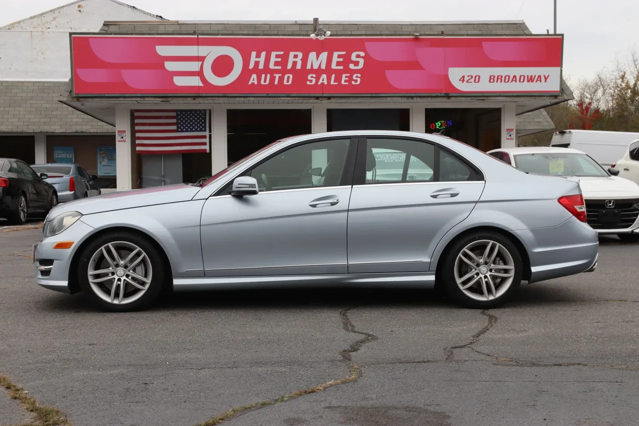 2014 Mercedes-Benz C-Class C 300 4MATIC Sport Sedan 4D in silver — photo 5 of 33