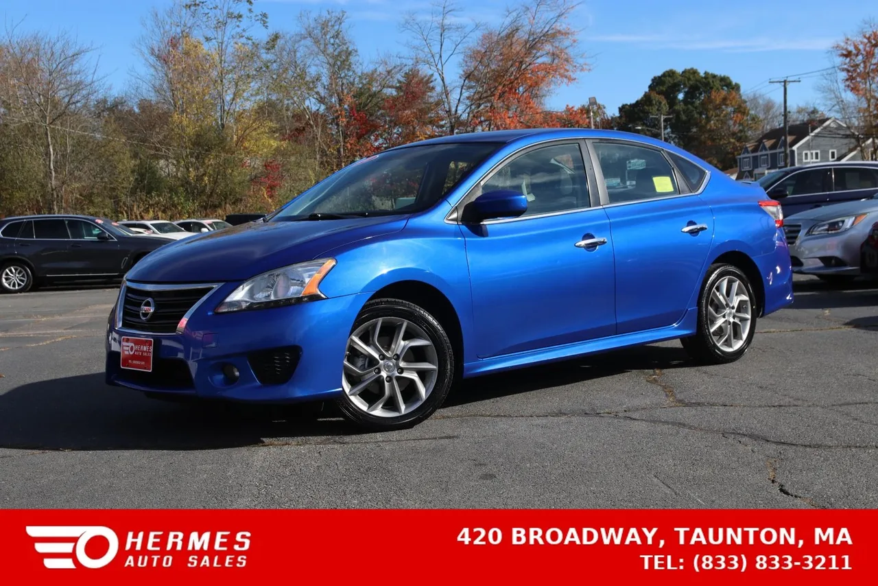 2014 Nissan Sentra SR Sedan 4D in blue — photo 1 of 36