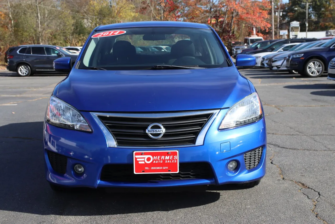 2014 Nissan Sentra SR Sedan 4D in blue — photo 2 of 36