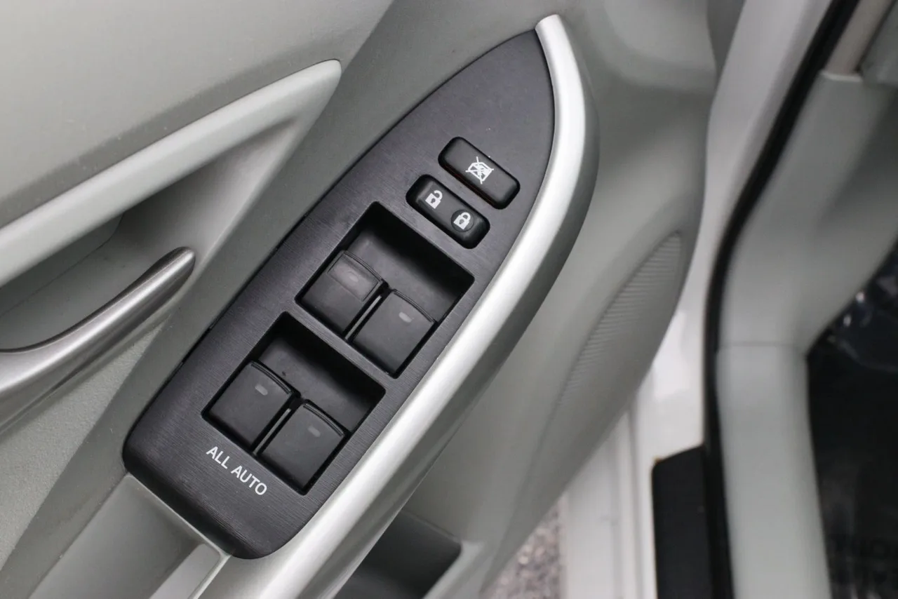 2014 Toyota Prius Three Hatchback 4D in silver — photo 16 of 38