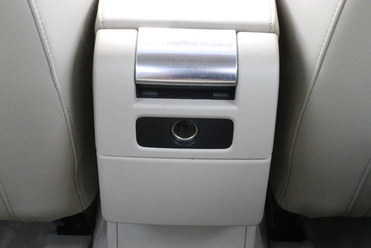 2015 Volvo S80 T6 Premier Sedan 4D (2015.5) in blue — photo 27 of 40