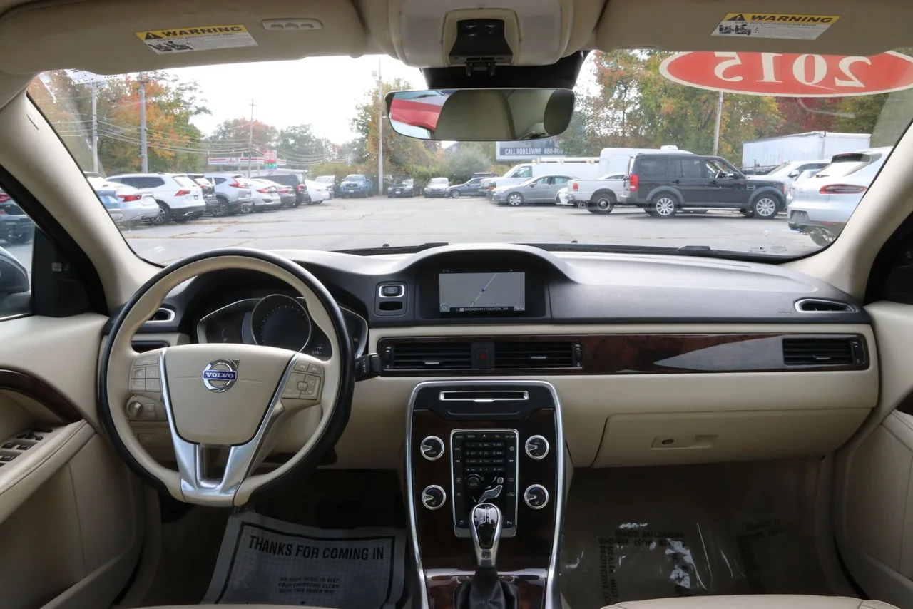 2015 Volvo S80 T6 Premier Sedan 4D (2015.5) in blue — photo 28 of 40
