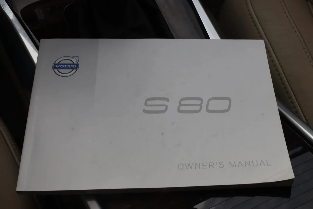 2015 Volvo S80 T6 Premier Sedan 4D (2015.5) in blue — photo 40 of 40