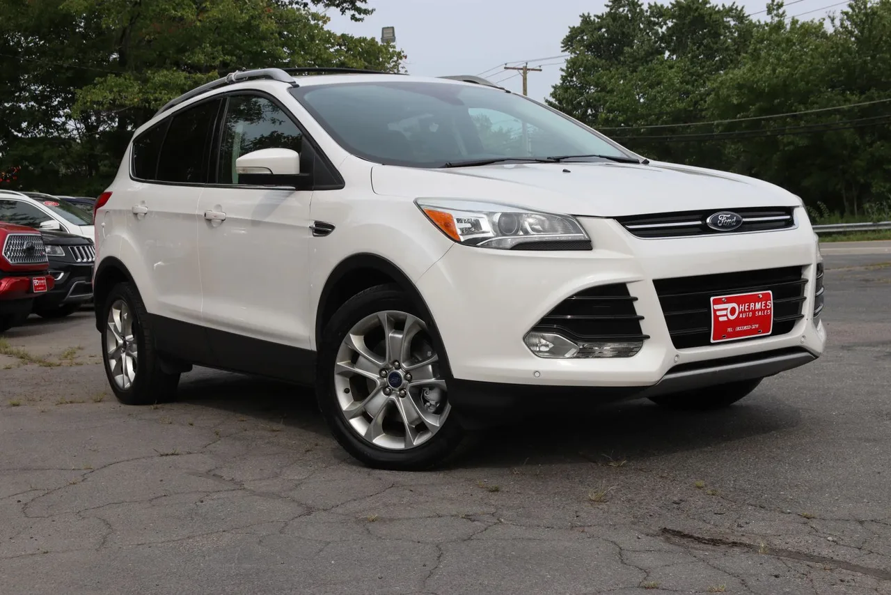 2016 Ford Escape Titanium Sport Utility 4D in white — photo 3 of 33