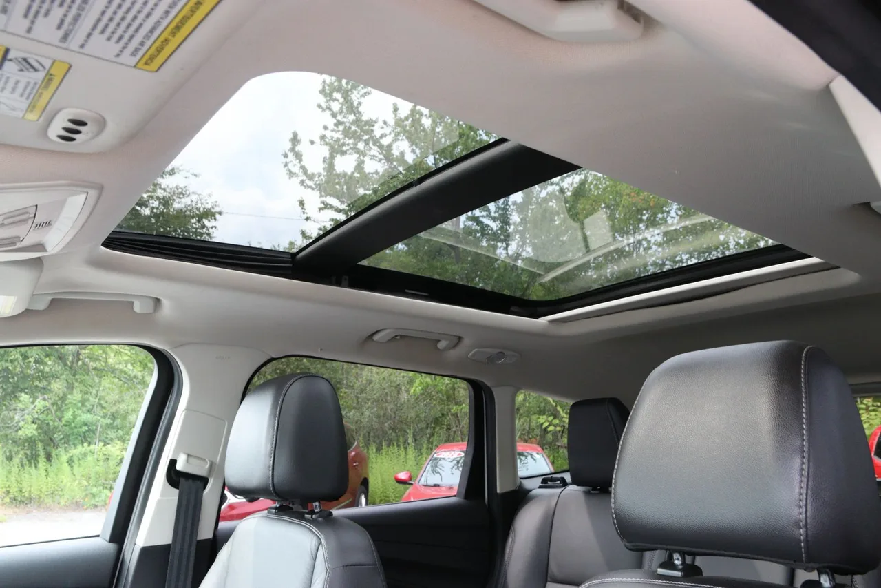 2016 Ford Escape Titanium Sport Utility 4D in white — photo 29 of 33
