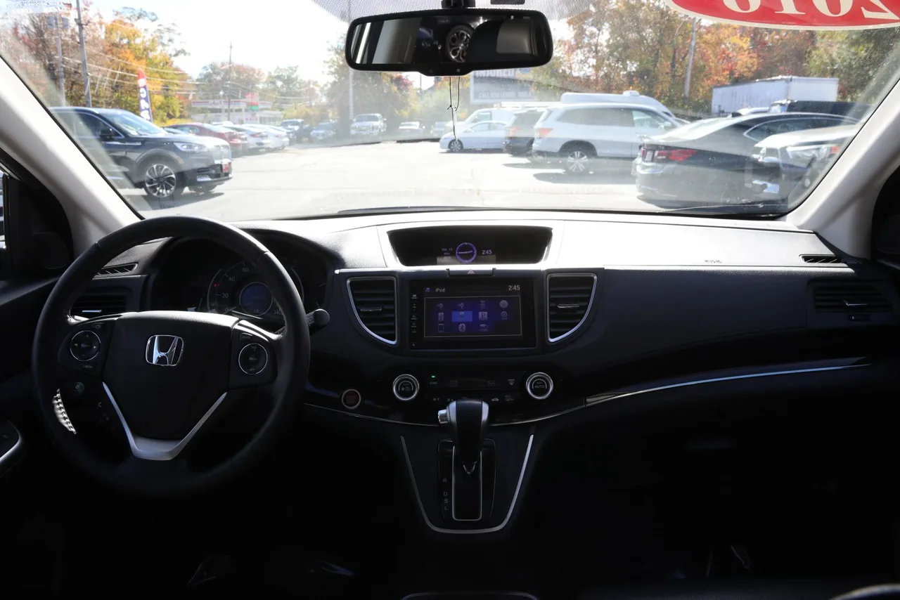 2016 Honda CR-V EX-L Sport Utility 4D in white — photo 27 of 39