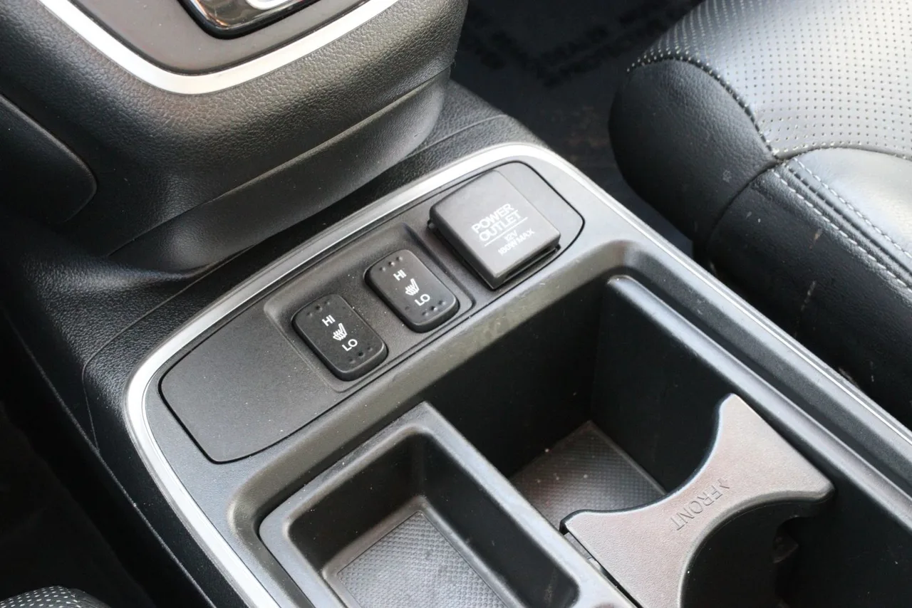 2016 Honda CR-V EX-L Sport Utility 4D in white — photo 32 of 39