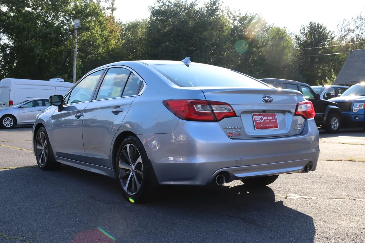 2016 Subaru Legacy 3.6R Limited Sedan 4D in silver — photo 4 of 33