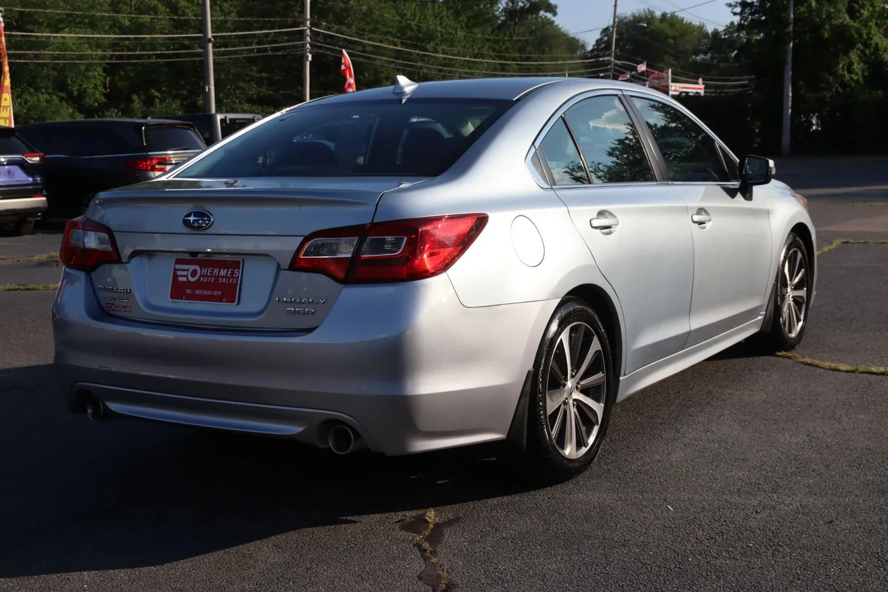 2016 Subaru Legacy 3.6R Limited Sedan 4D in silver — photo 6 of 33