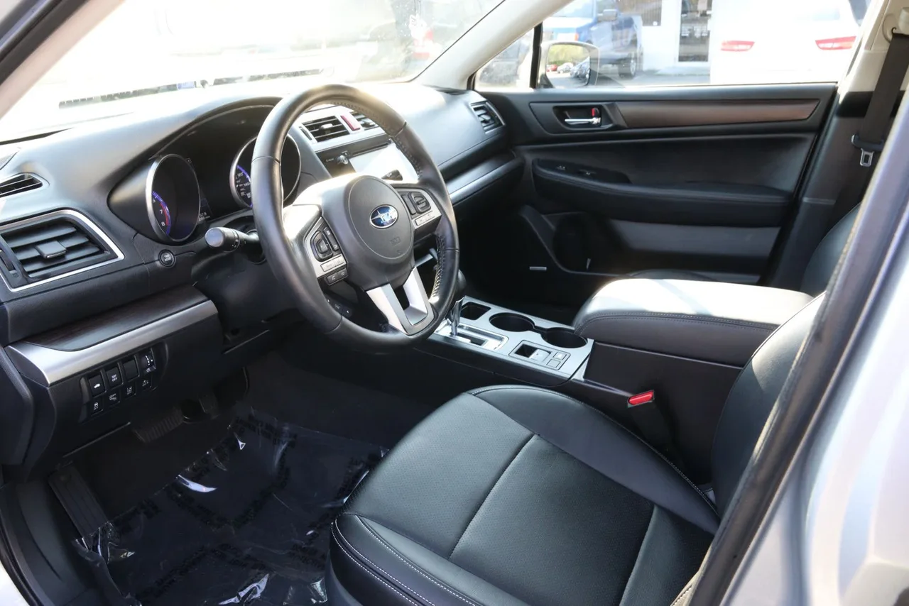 2016 Subaru Legacy 3.6R Limited Sedan 4D in silver — photo 12 of 33