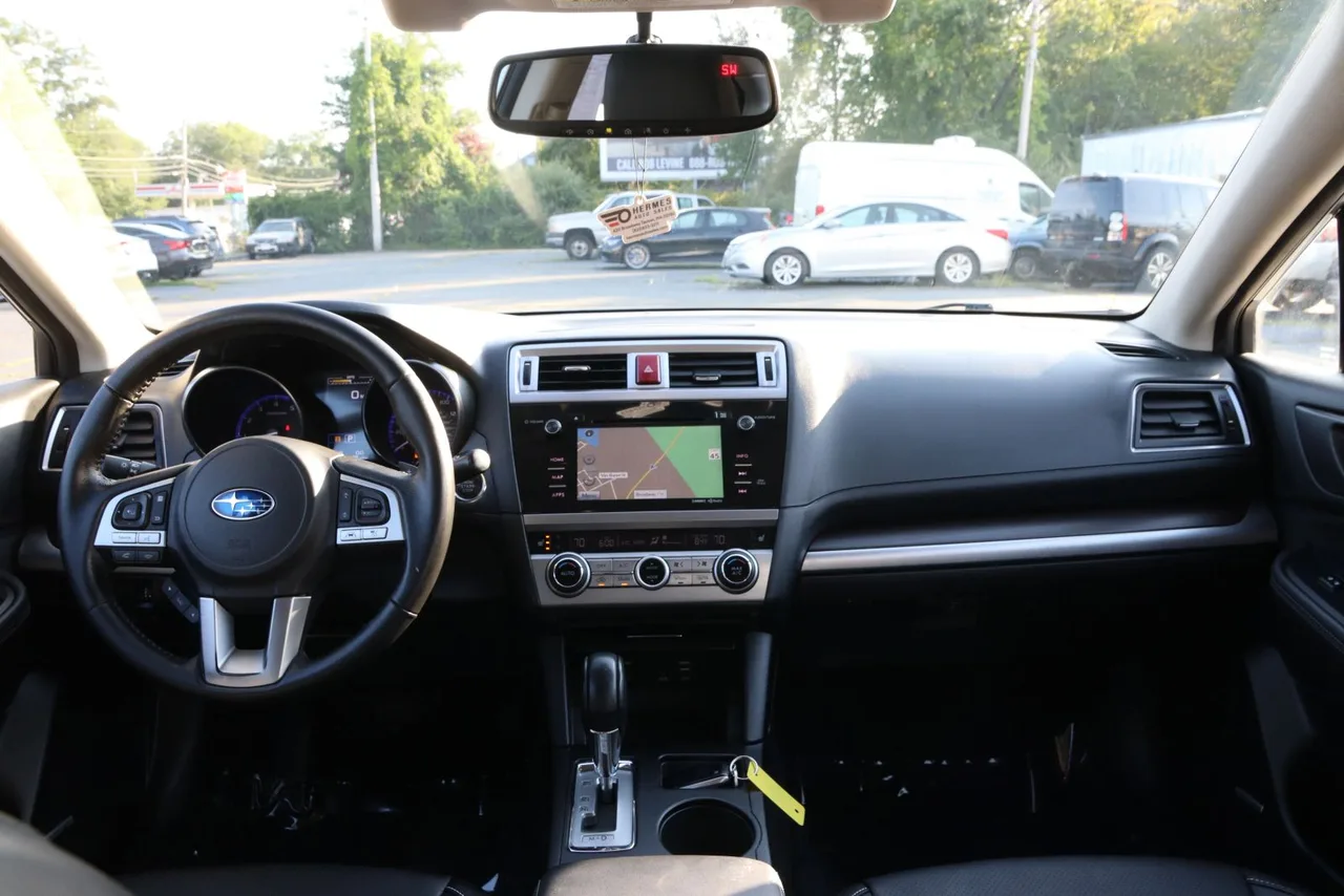 2016 Subaru Legacy 3.6R Limited Sedan 4D in silver — photo 20 of 33