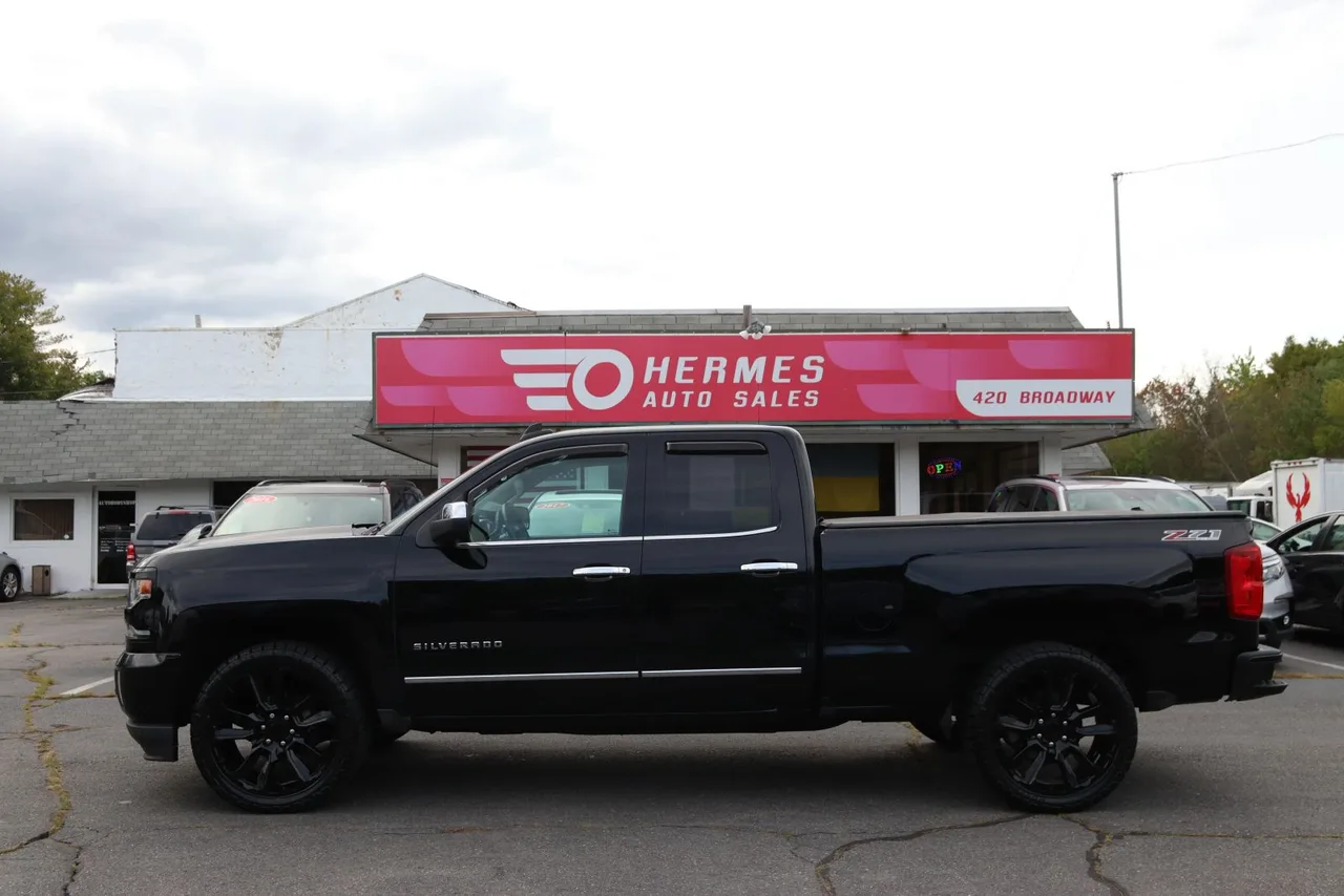 2017 Chevrolet Silverado 1500 Double Cab Z71 LTZ Pickup 4D 6 1/2 ft in black — photo 4 of 35