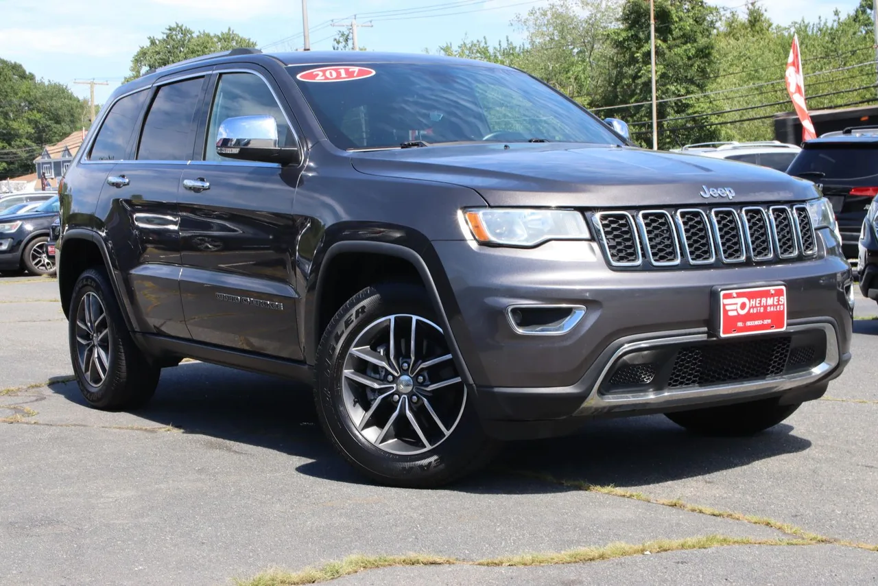 2017 Jeep Grand Cherokee Limited Sport Utility 4D in gray — photo 7 of 31