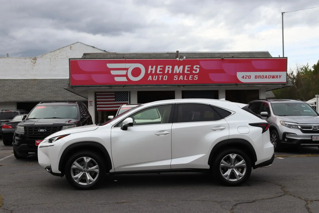 2017 Lexus NX 200T Sport Utility 4D in white — photo 7 of 38