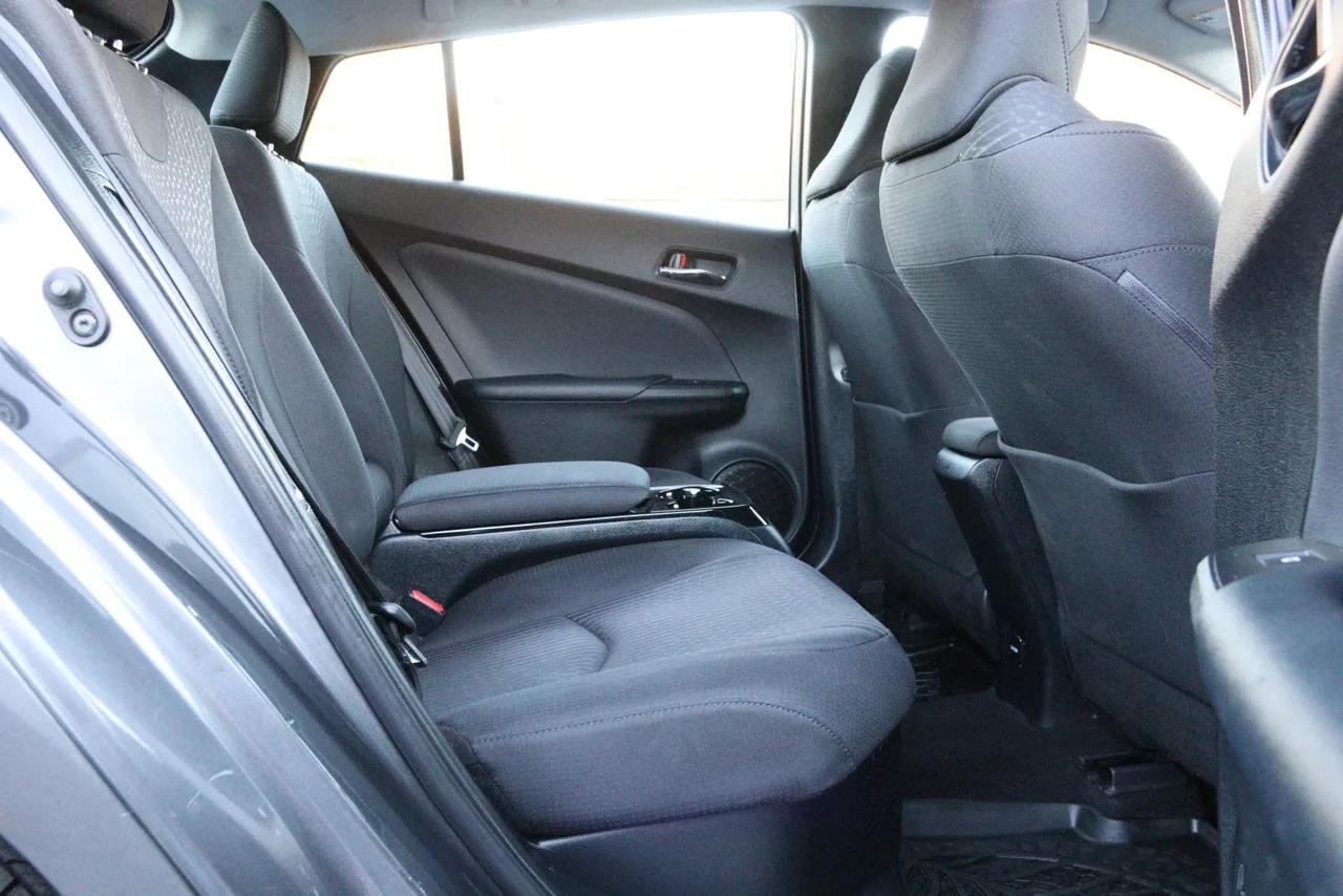 2017 Toyota Prius Prime Plus Hatchback 4D in gray — photo 20 of 36