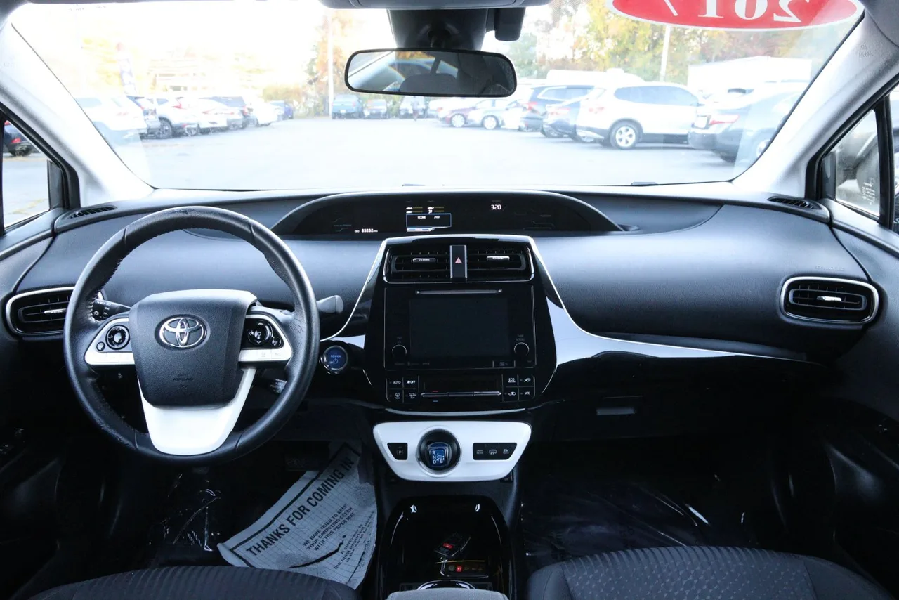 2017 Toyota Prius Prime Plus Hatchback 4D in gray — photo 25 of 36