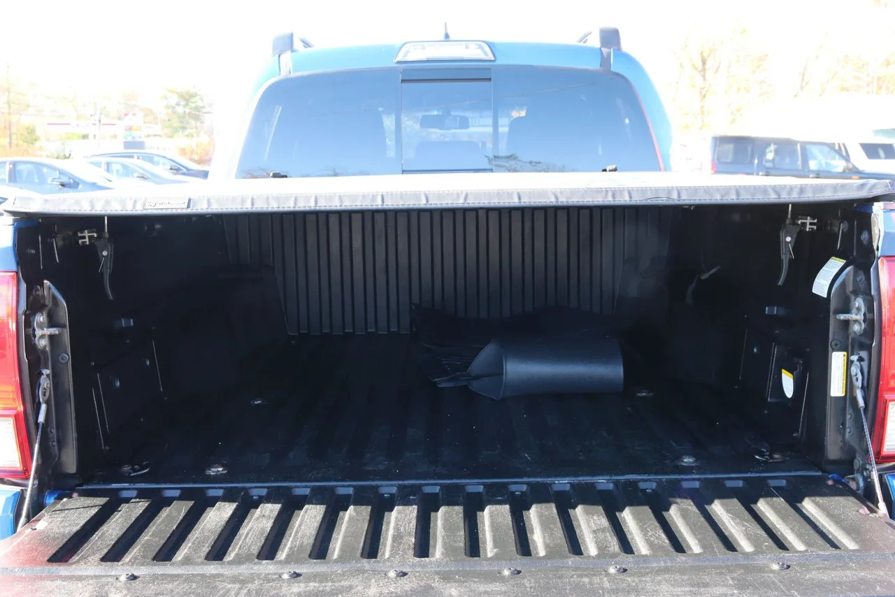 2017 Toyota Tacoma Double Cab TRD Sport Pickup 4D 5 ft in blue — photo 11 of 37