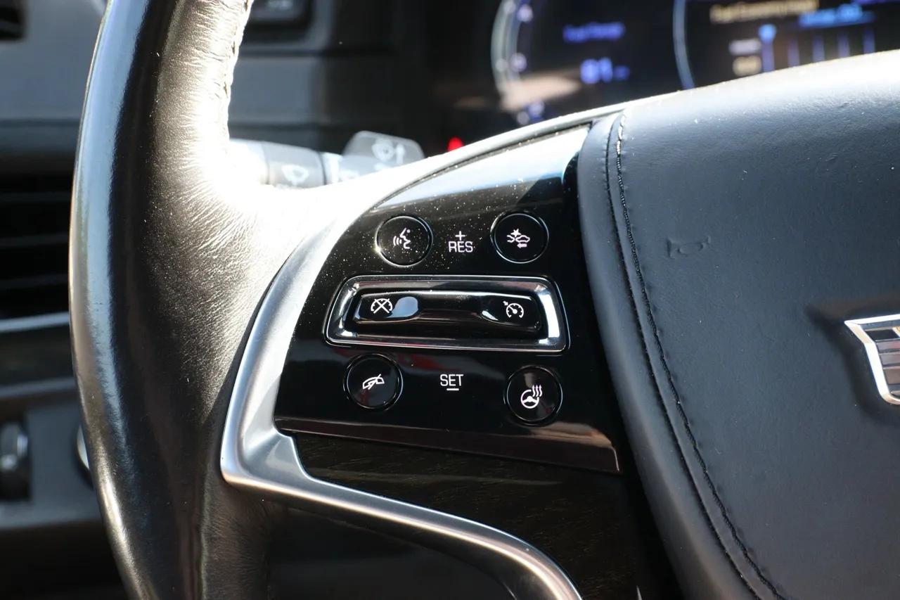 2018 Cadillac Escalade Platinum Sport Utility 4D in black — photo 24 of 36