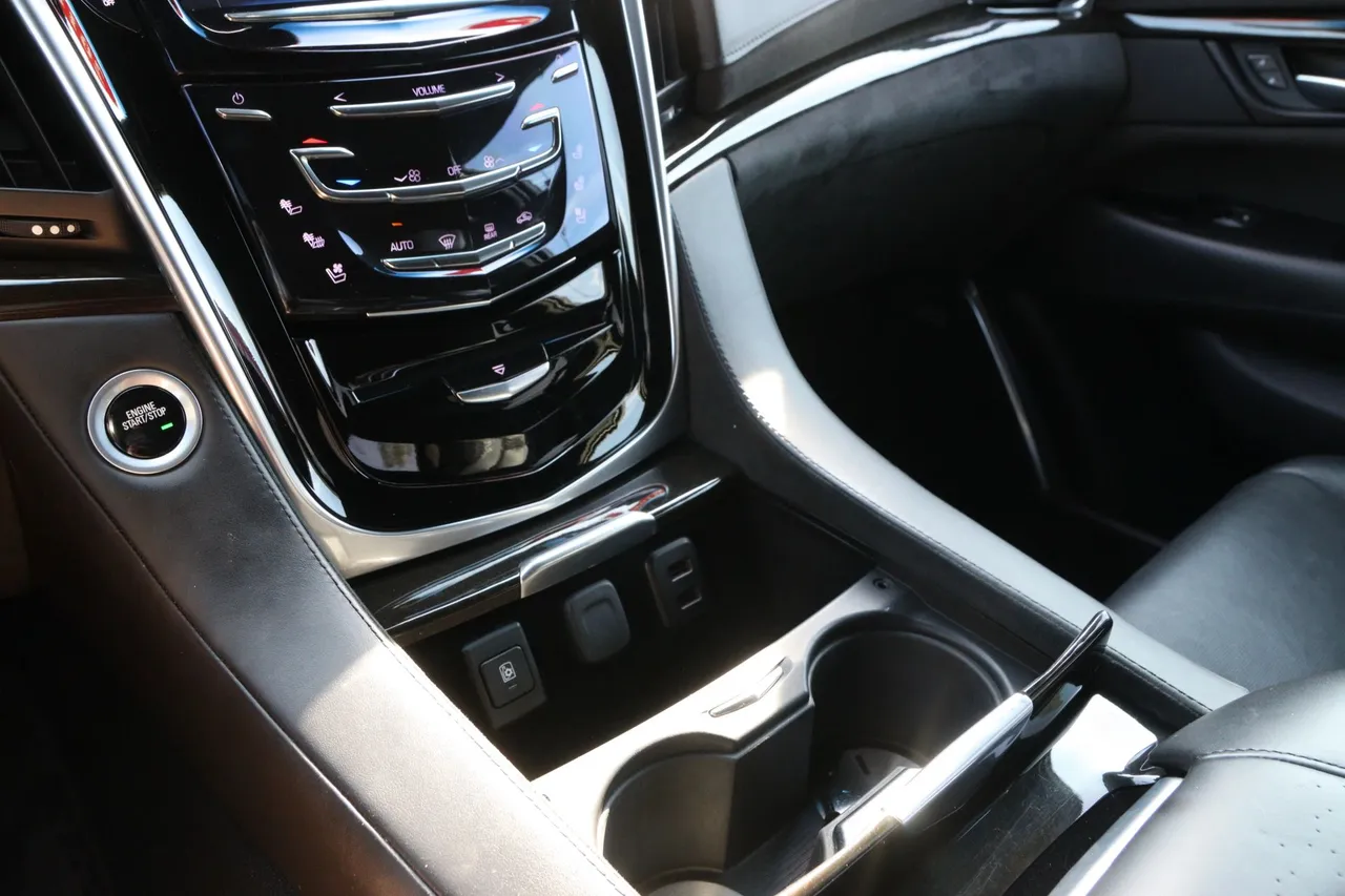 2018 Cadillac Escalade Platinum Sport Utility 4D in black — photo 26 of 36