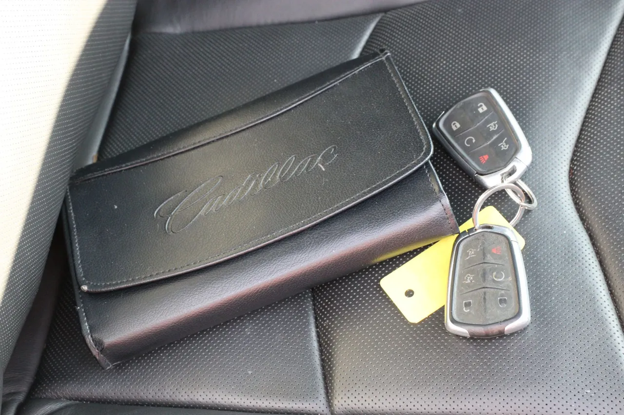 2018 Cadillac Escalade Platinum Sport Utility 4D in black — photo 36 of 36