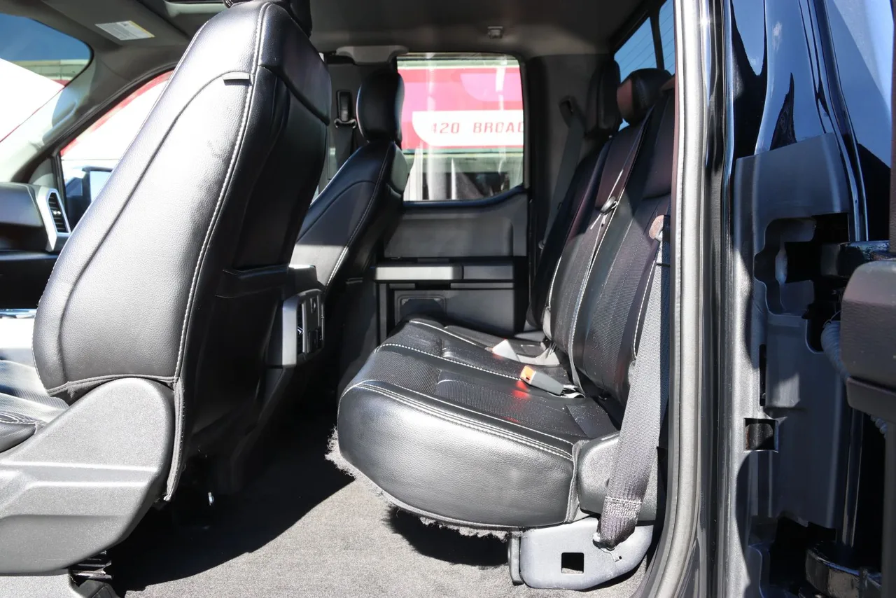 2018 Ford F150 Super Cab Lariat Pickup 4D 6 1/2 ft in black — photo 23 of 43