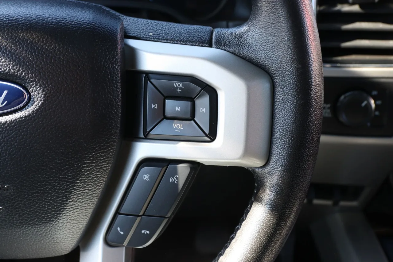 2018 Ford F150 Super Cab Lariat Pickup 4D 6 1/2 ft in black — photo 41 of 43