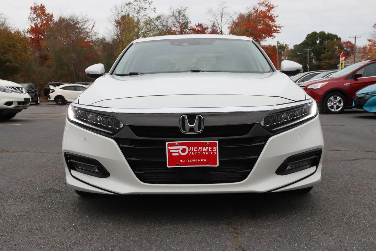 2018 Honda Accord Touring Sedan 4D in white — photo 2 of 44