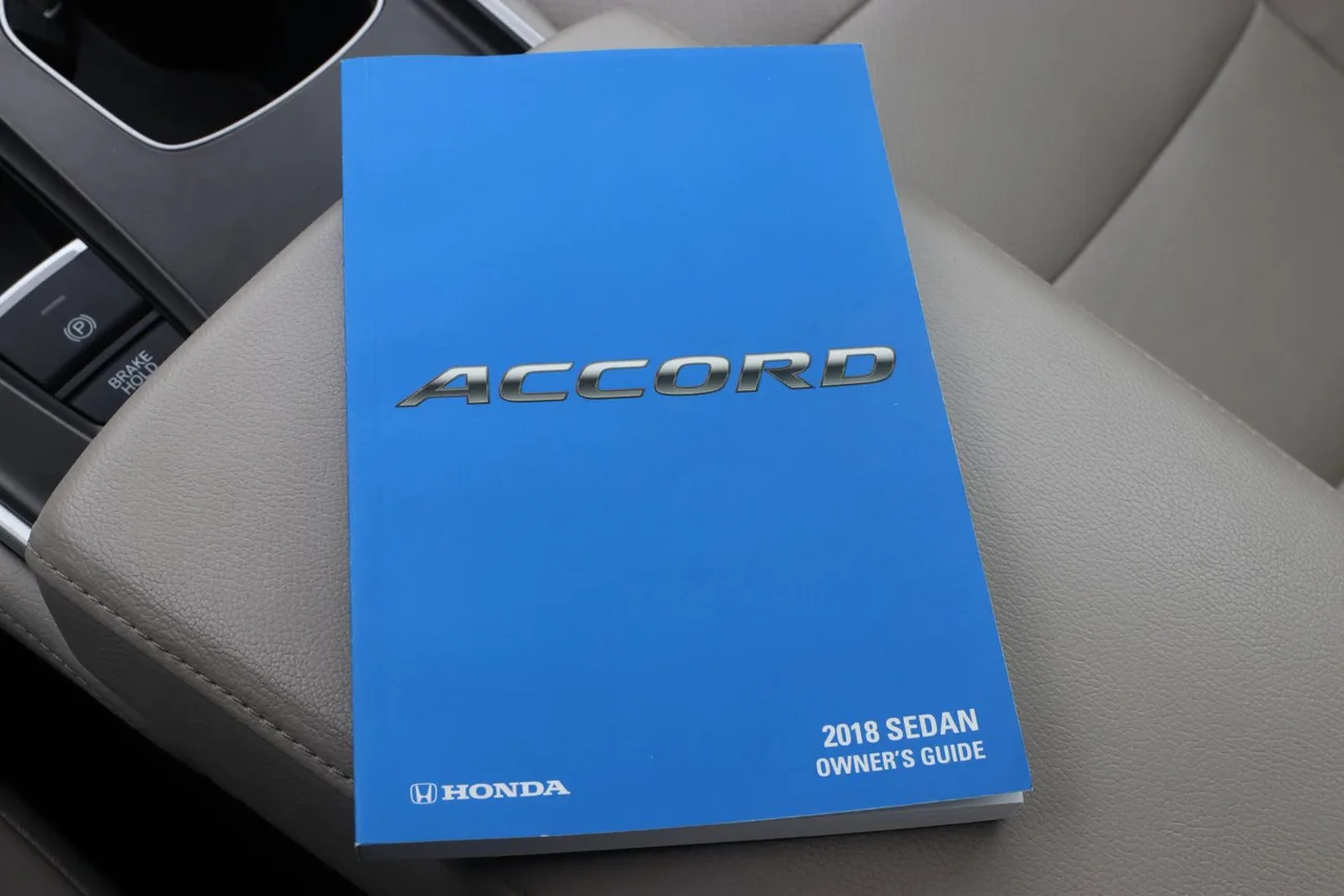 2018 Honda Accord Touring Sedan 4D in white — photo 44 of 44