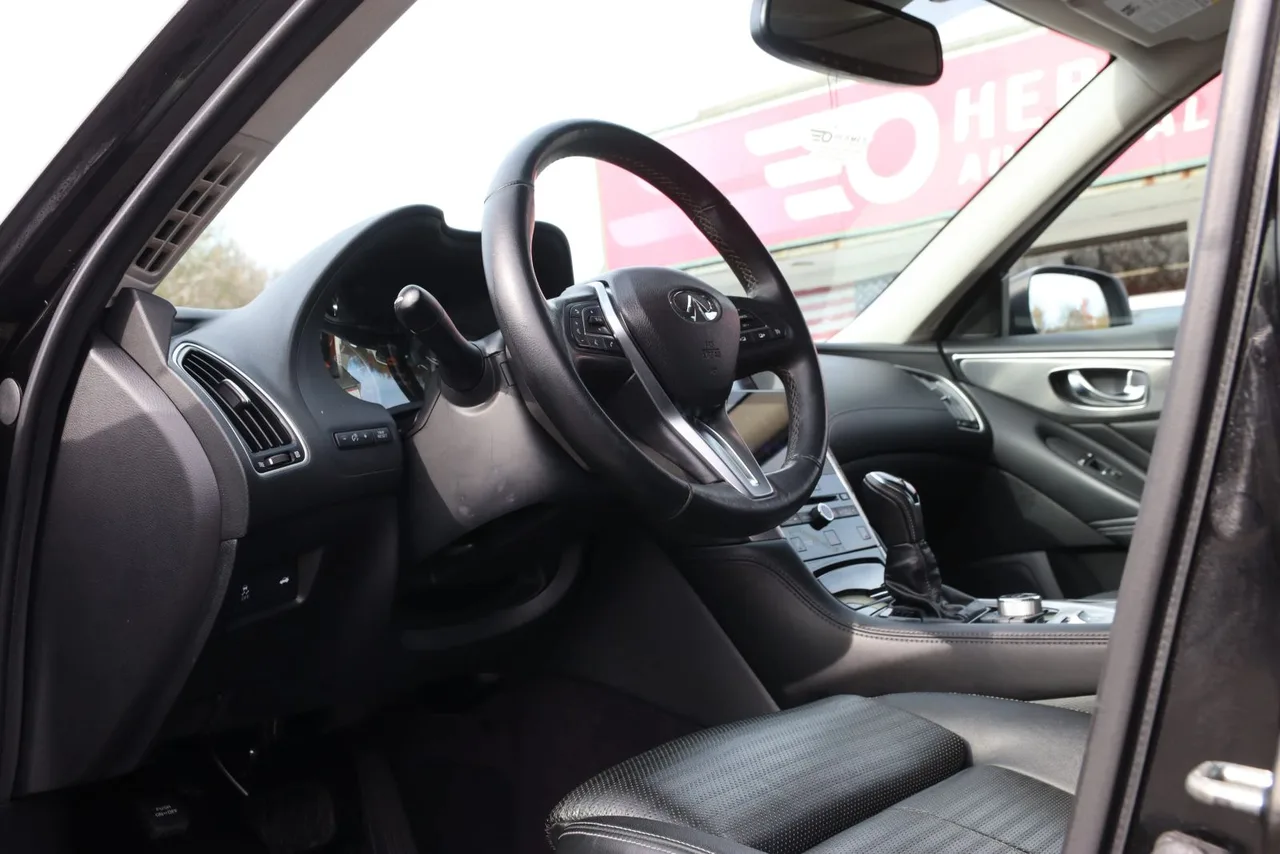 2018 Infiniti Q50 3.0T Sport Sedan 4D in black — photo 14 of 38