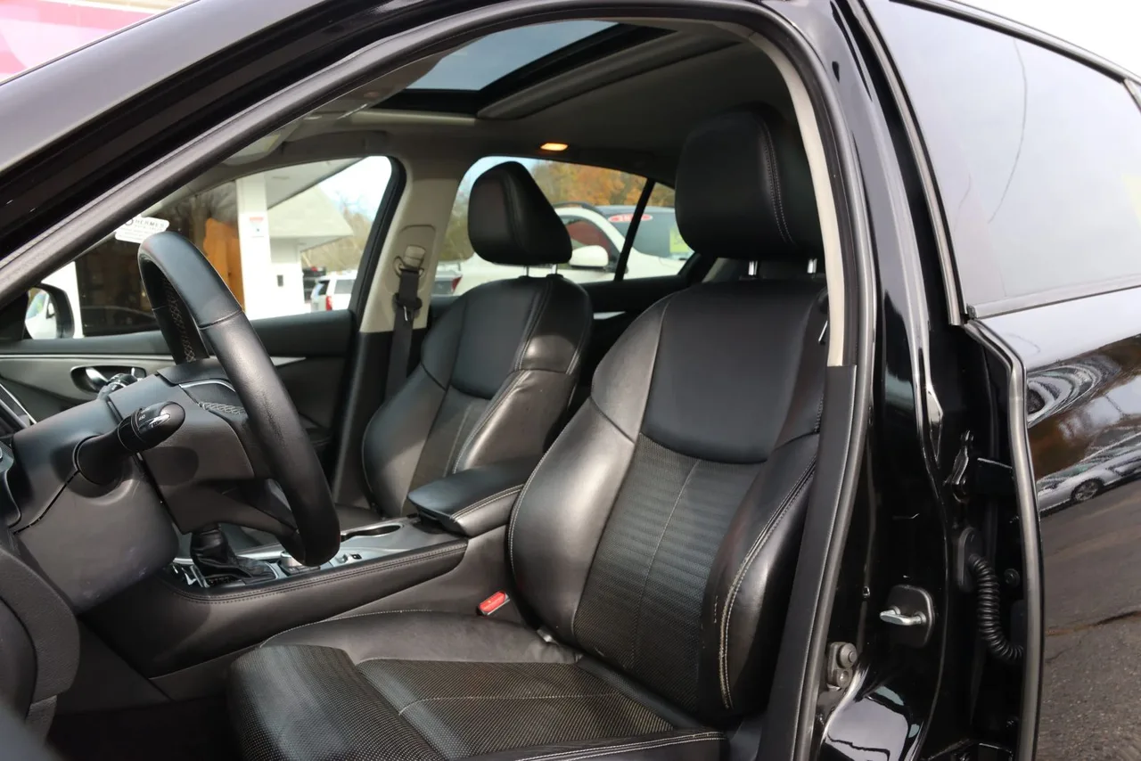 2018 Infiniti Q50 3.0T Sport Sedan 4D in black — photo 15 of 38