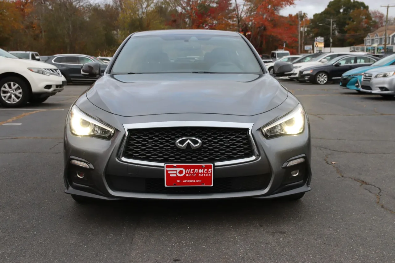 2018 Infiniti Q50 Red Sport 400 Sedan 4D in gray — photo 2 of 38