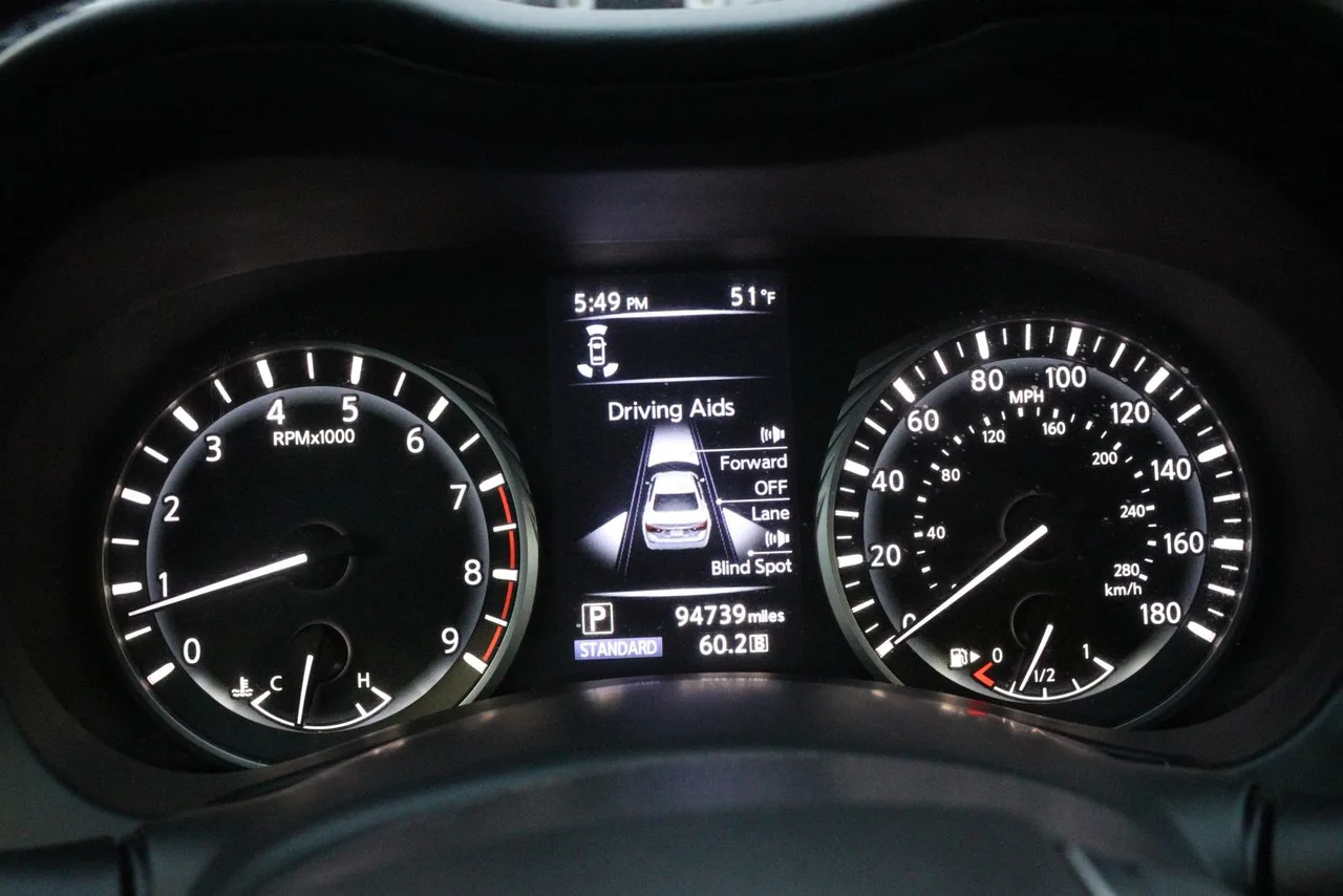2018 Infiniti Q50 Red Sport 400 Sedan 4D in gray — photo 31 of 38