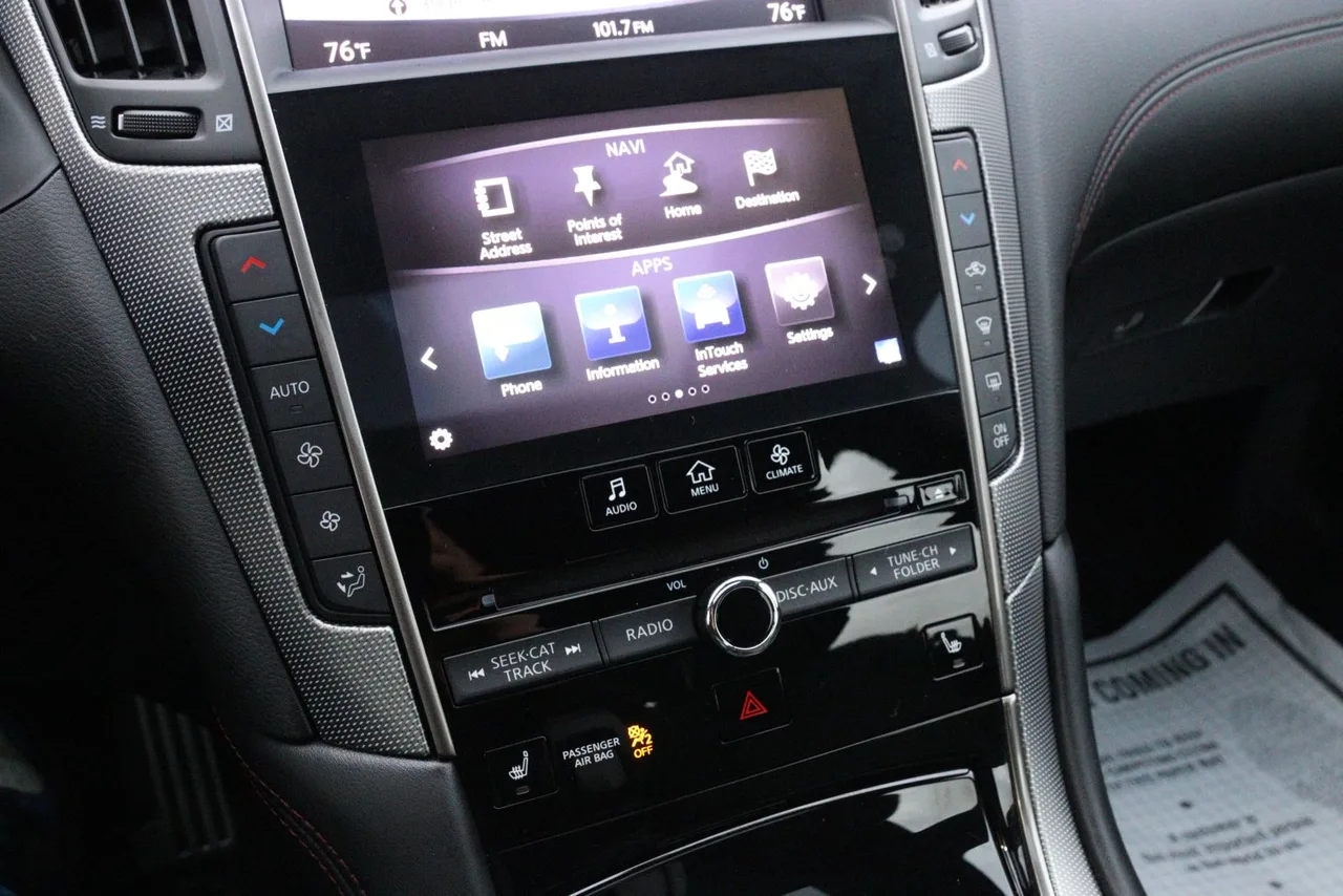 2018 Infiniti Q50 Red Sport 400 Sedan 4D in gray — photo 32 of 38