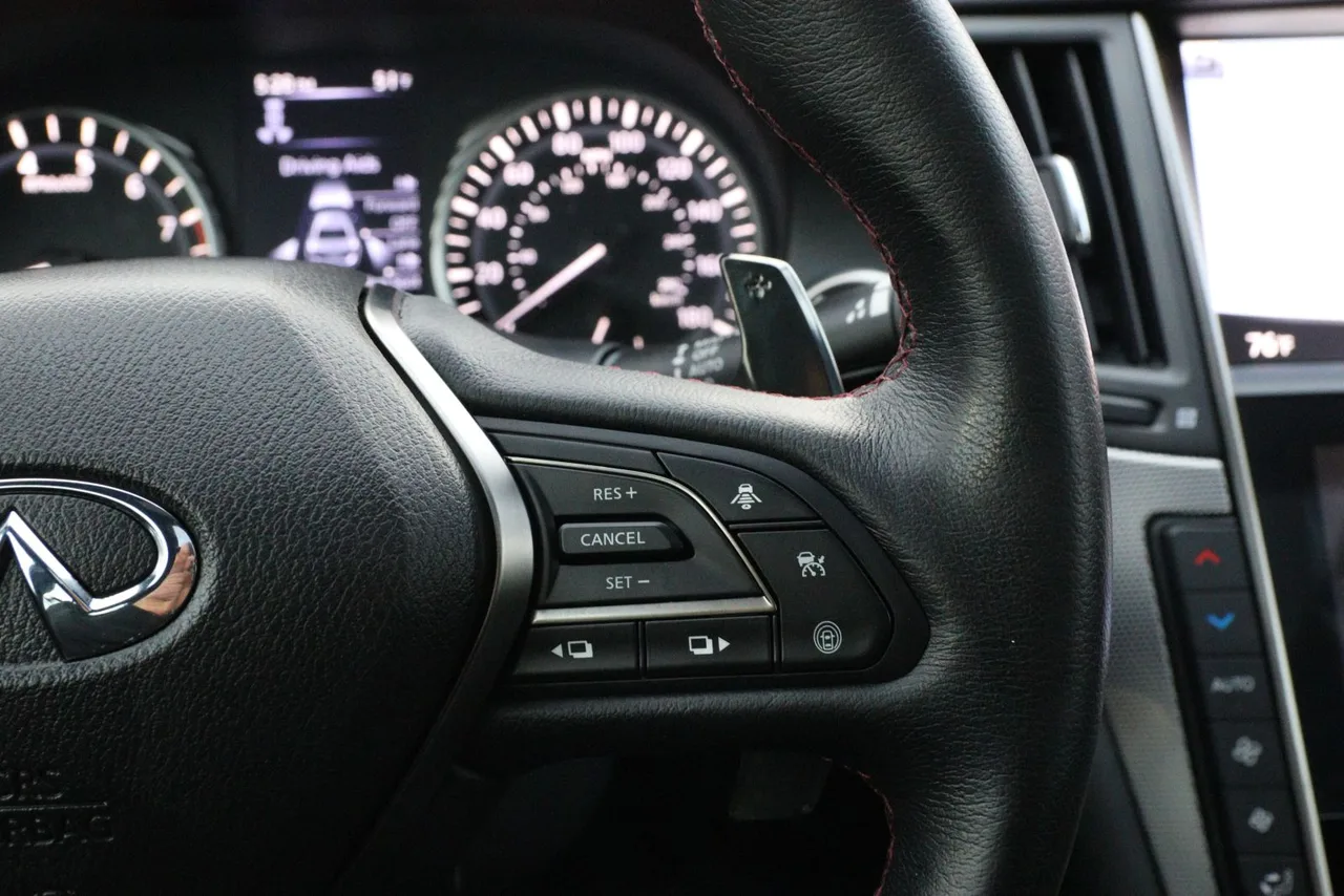 2018 Infiniti Q50 Red Sport 400 Sedan 4D in gray — photo 36 of 38