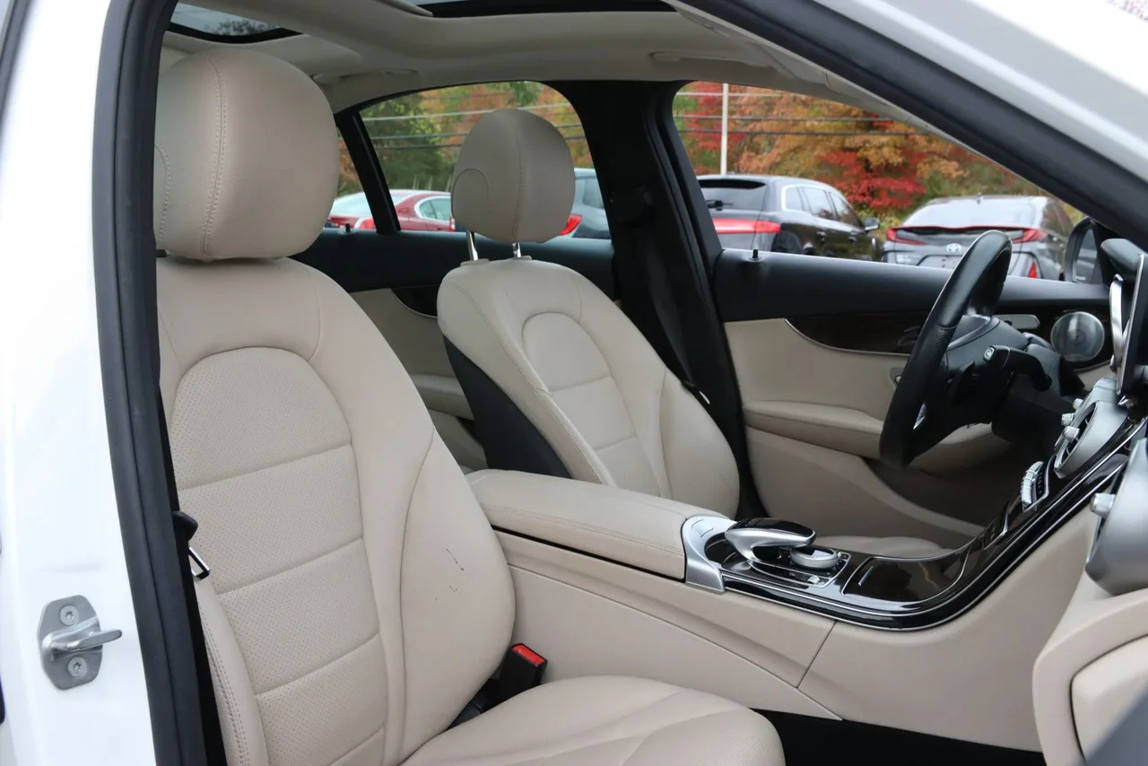 2018 Mercedes-Benz C-Class C 300 4MATIC Sedan 4D in white — photo 27 of 43