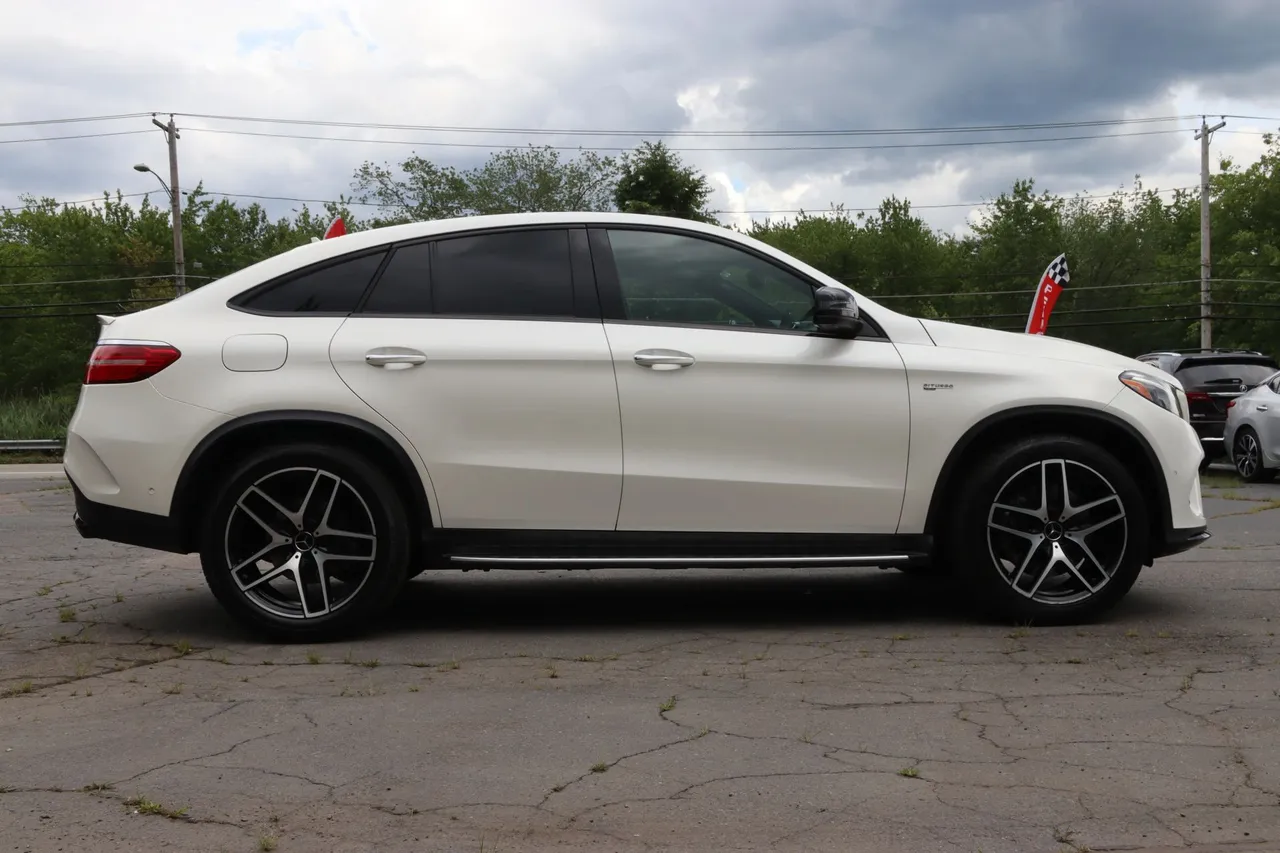 2018 Mercedes-Benz AMG GLE Coupe GLE 43 Sport Utility 4D in white — photo 3 of 25