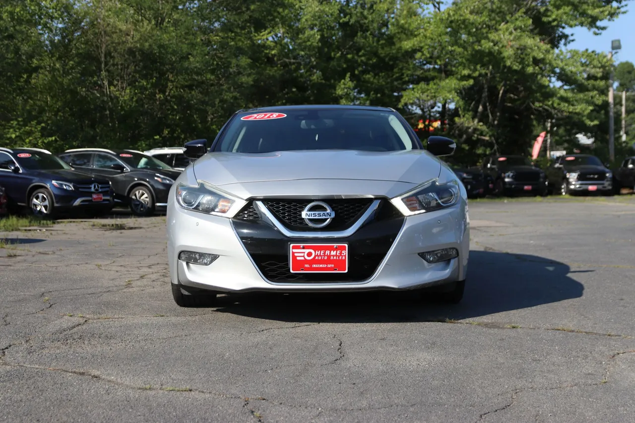 2018 Nissan Maxima SL Sedan 4D in silver — photo 9 of 33
