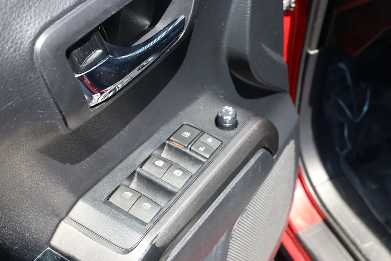 2018 Toyota Tacoma Double Cab TRD Sport Pickup 4D 5 ft in red — photo 15 of 36