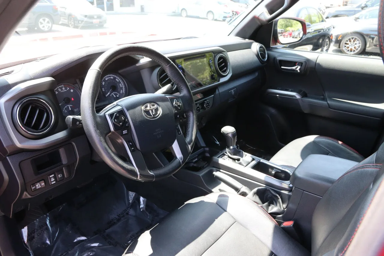 2018 Toyota Tacoma Double Cab TRD Sport Pickup 4D 5 ft in red — photo 18 of 36